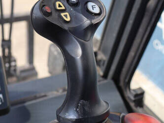 2004-still-r60-35-1439270-46411710