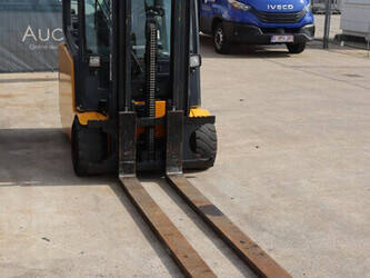 2012-jungheinrich-efg-220-1439271-46411727