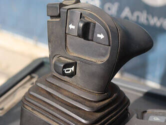 2012-jungheinrich-efg-220-1439271-46411747