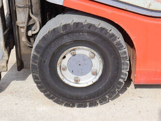 2001-bt-cbe-1-6-46411804