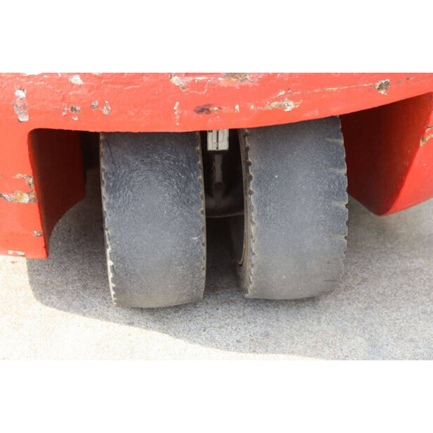 2001 BT CBE 1.6-46411808