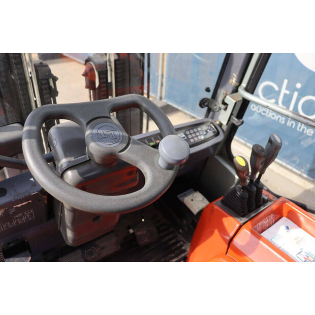 2001 BT CBE 1.6-46411811