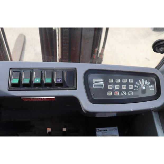 2001 BT CBE 1.6-46411818