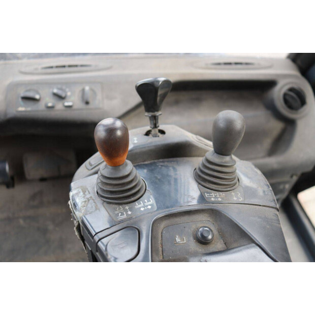 2020 ليندي H80D-03/900-46411887