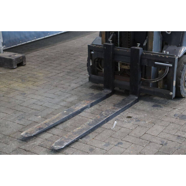 2013 ليندي E16-01-46411946