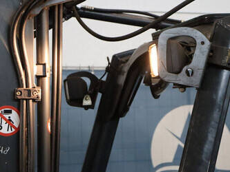 2013-linde-e16-01-1439277-46411949