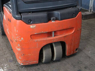 2013-linde-e16-01-1439277-46411954