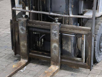 2003-toyota-7fbmf16-1439280-46412034