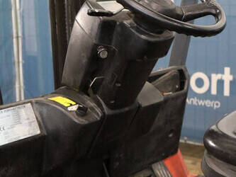 2003-toyota-7fbmf16-1439280-46412044