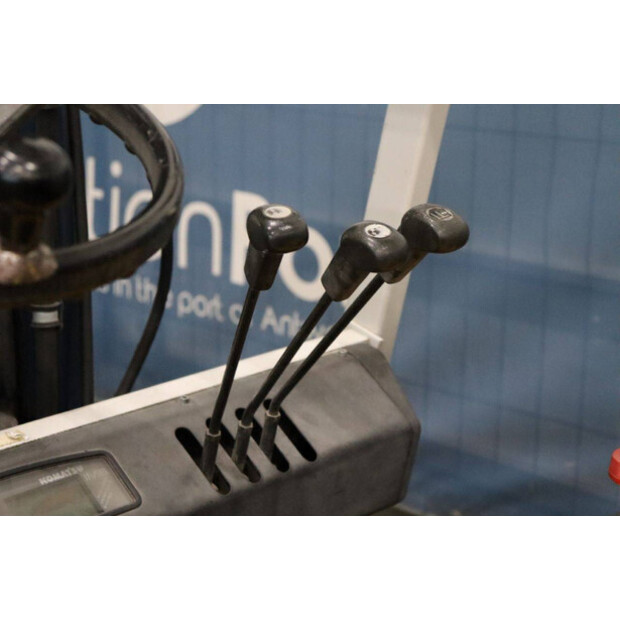 1994 Komatsu FB25H-1E-46412090