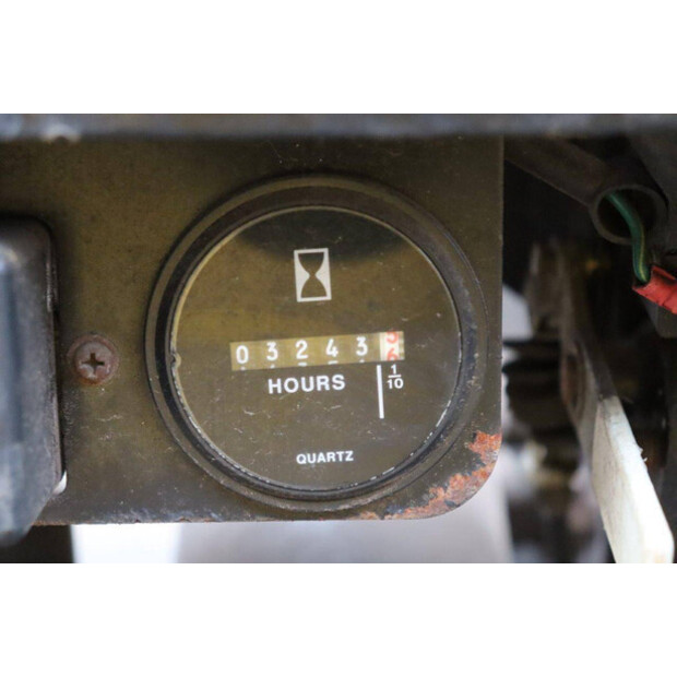 1998 Daewoo D25-3-46412158
