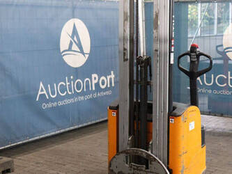 2011-still-egv-14-1439286-46412247