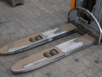 2011-still-egv-14-1439286-46412248