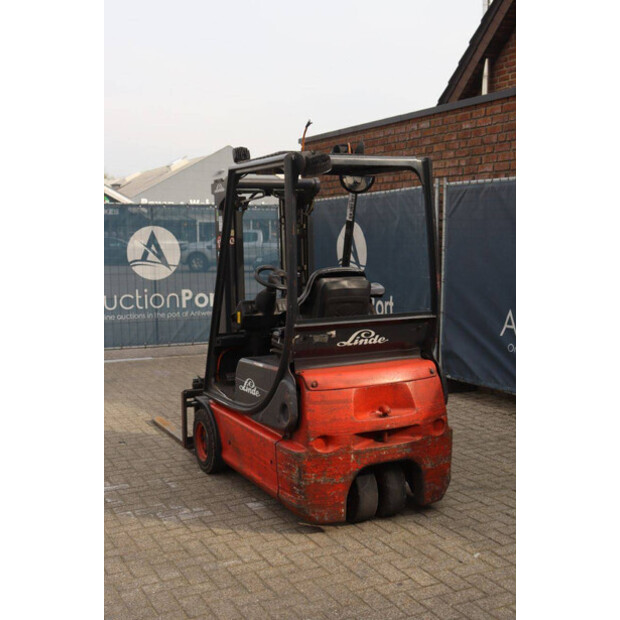 2001 ليندي E14-02-46412301