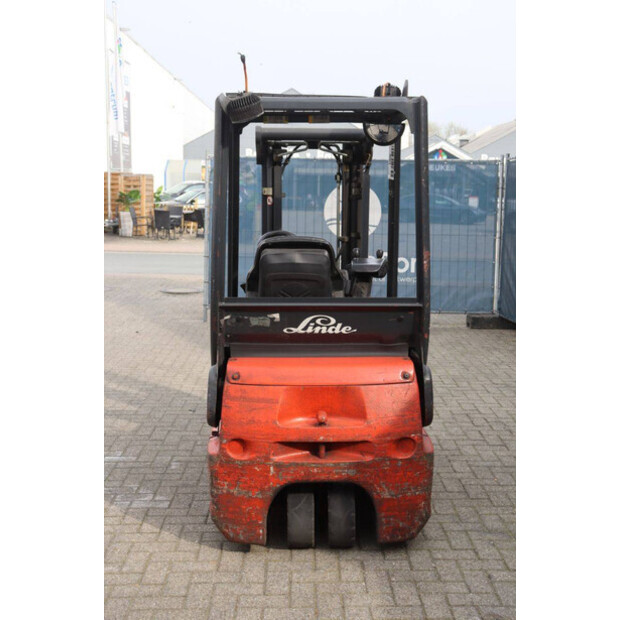 2001 ليندي E14-02-46412302