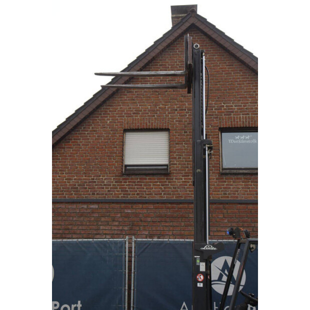 2001 ليندي E14-02-46412327