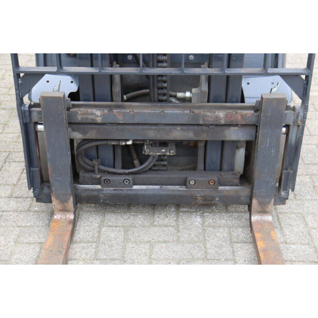 2018 ليندي E14-02-46412339