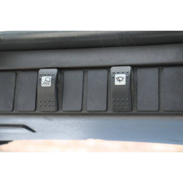 2018 ليندي E14-02-46412351