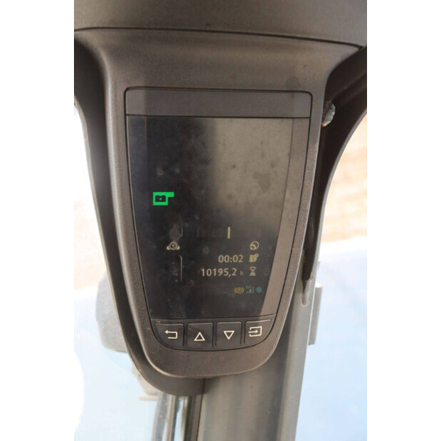 2018 ليندي E14-02-46412352