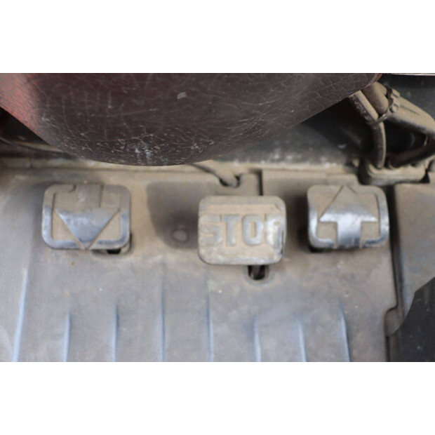 ليندي E12-46412381