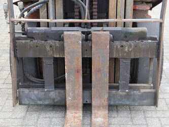 2000-nissan-fgd02a30q-1439291-46412399