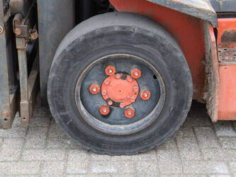 2000-nissan-fgd02a30q-1439291-46412403