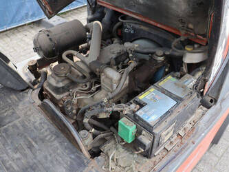 2000-nissan-fgd02a30q-1439291-46412418