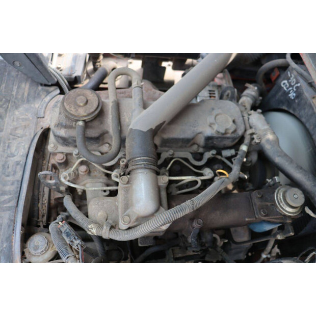 2000 NISSAN FGD02A30Q-46412419