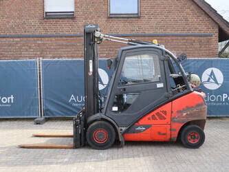 2014-linde-h30t-02-1439296-46412539