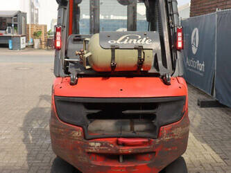 2014-linde-h30t-02-1439296-46412542