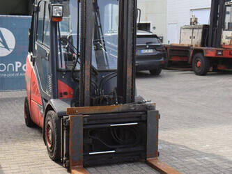 2014-linde-h30t-02-1439296-46412544