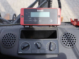 2014-linde-h30t-02-1439296-46412567