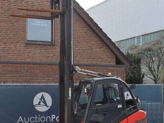 2014-linde-h30t-02-1439296-46412570