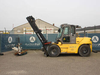 2016-hyundai-80d-9-46412574