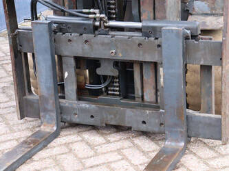 2016-linde-e30hl-01-600-1439298-46412618