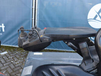 2019-toyota-8fbmt25-1439299-46412673