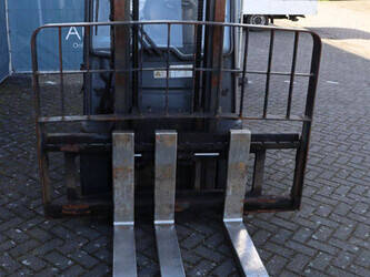 2019-linde-e30-01-46412690