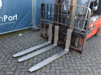 2019-linde-e30-01-46412693