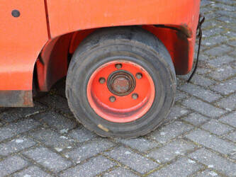 2019-linde-e30-01-46412699