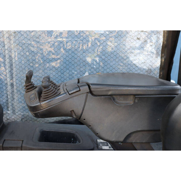 2019 Linde E30-01-46412711