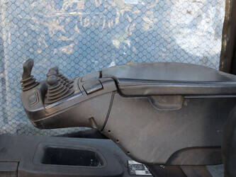 2019-linde-e30-01-46412711