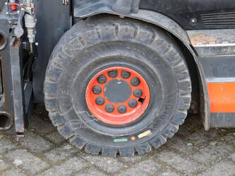 2021-linde-e25-01-1439302-46412776