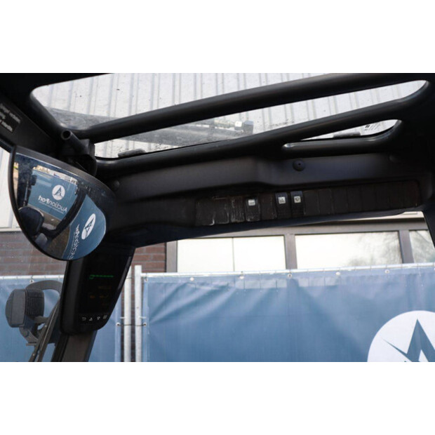 2021 ليندي E25-01-46412796