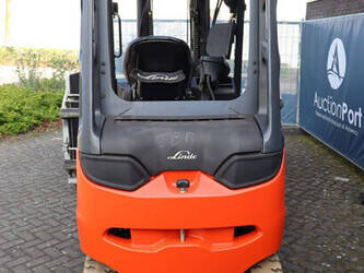 2015-linde-e25h-01-600-46412811