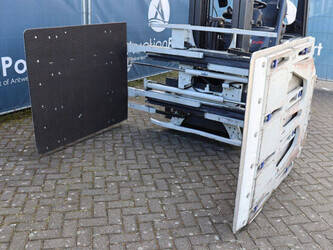 2015-linde-e25h-01-600-46412817