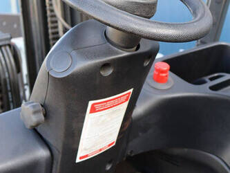 2015-linde-e25h-01-600-46412832