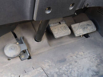 2015-linde-e25h-01-600-46412834