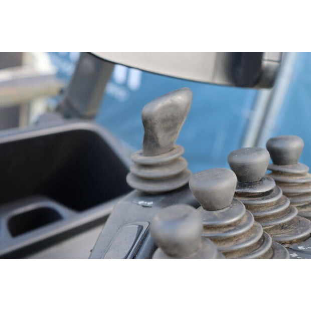 2015 Linde E25H-01/600-46412837