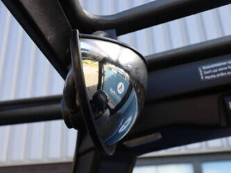 2015-linde-e25h-01-600-46412839