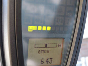 2015-linde-e25h-01-600-46412840